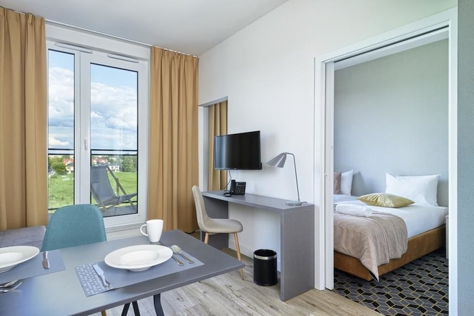 Imagen de la habitación del Hotel Arche Poloneza. Foto 16