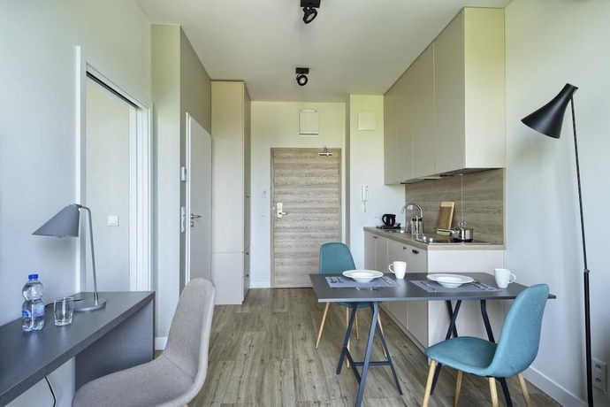 Imagen de la habitación del Hotel Arche Poloneza. Foto 17