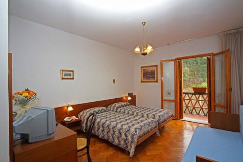 Imagen de la habitación del Hotel Archimede. Foto 3