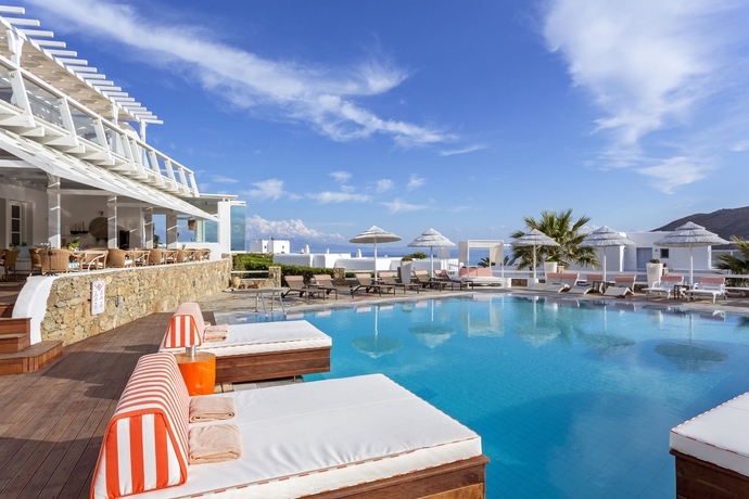 Imagen de la piscina del Hotel Archipelagos, Kalo Livadi. Foto 16