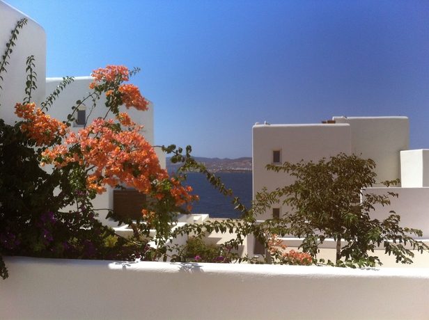 Imagen de los exteriores del Hotel Archipelagos Resort. Foto 2