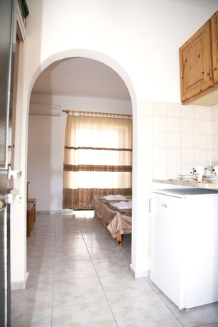 Imagen de la habitación del Hotel Archodia Studios. Foto 11