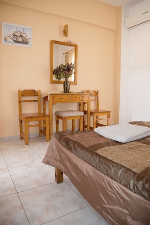 Imagen de la habitación del Hotel Archodia Studios. Foto 12