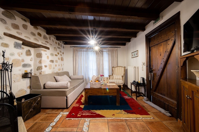 Imagen de la habitación del Hotel Archontiko Naoumidi. Foto 13
