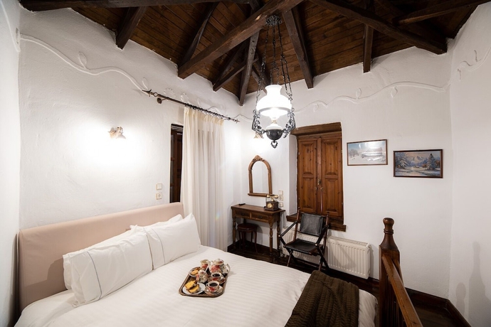 Imagen de la habitación del Hotel Archontiko Naoumidi. Foto 15