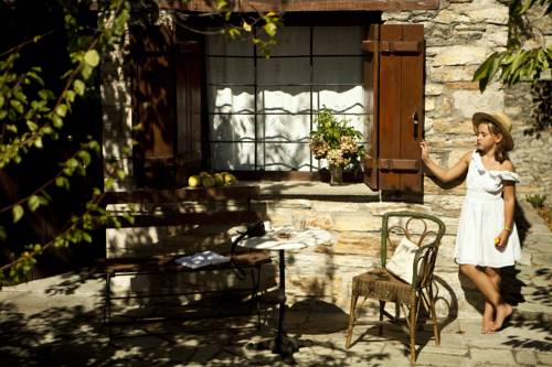 Imagen de la habitación del Hotel Archontiko Stathopoulou. Foto 2