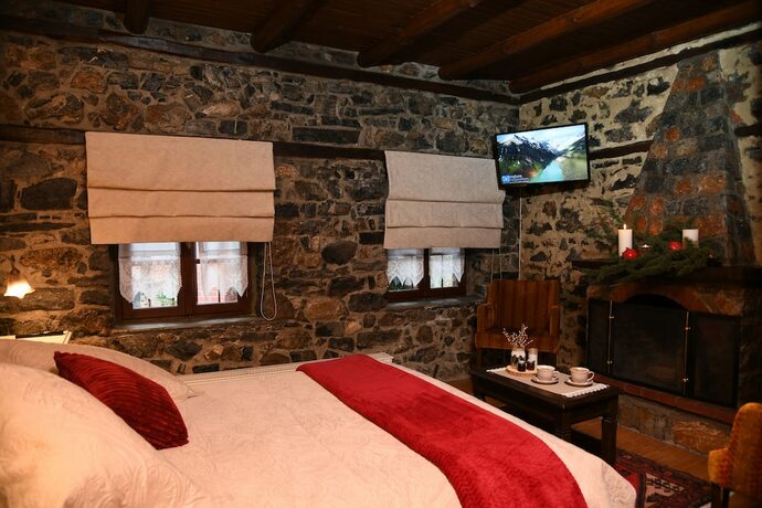 Imagen de la habitación del Hotel Archontiko Tarsouna. Foto 16