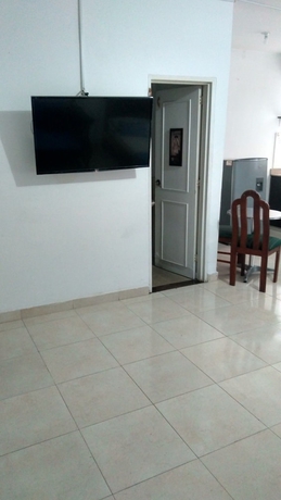 Imagen de la habitación del Hotel Arco Apartasuites. Foto 13