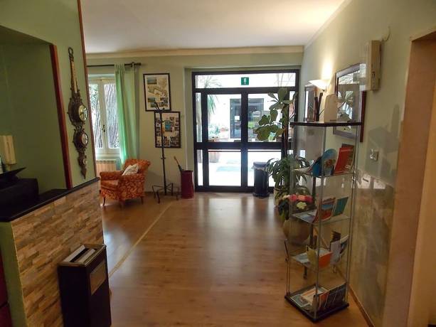 Imagen de los interiores del Hotel Arco Del Sole. Foto 18