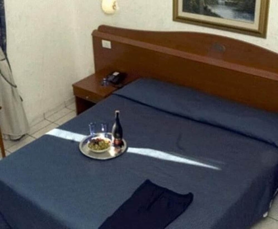 Imagen de la habitación del Hotel Arco. Foto 7