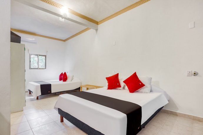 Imagen de la habitación del Hotel Arco Maya. Foto 10