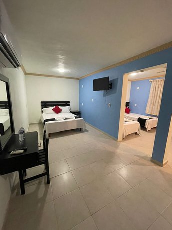 Imagen de la habitación del Hotel Arco Maya. Foto 17