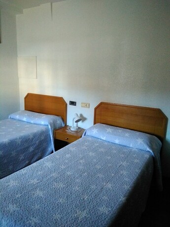 Imagen de la habitación del Hotel Arco San Juan. Foto 11