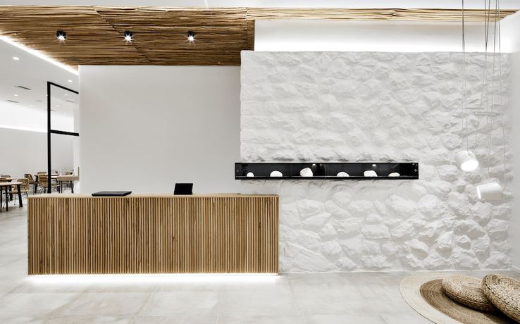 Imagen de los interiores del Hotel Arco Solium Suites. Foto 8