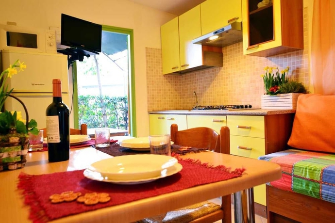 Imagen de la habitación del Hotel Arcobaleno Camping. Foto 6