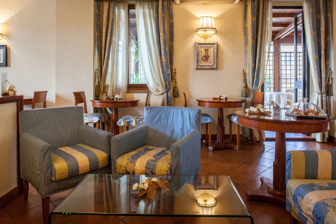 Imagen de los interiores del Hotel Arcobaleno, Siena. Foto 15