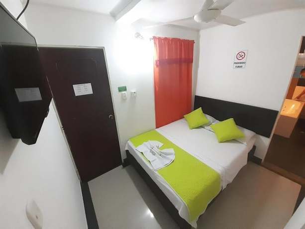 Imagen de la habitación del Hotel Arcoiris, Girardot. Foto 6