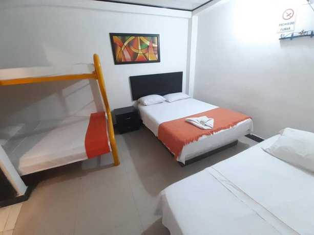 Imagen de la habitación del Hotel Arcoiris, Girardot. Foto 7