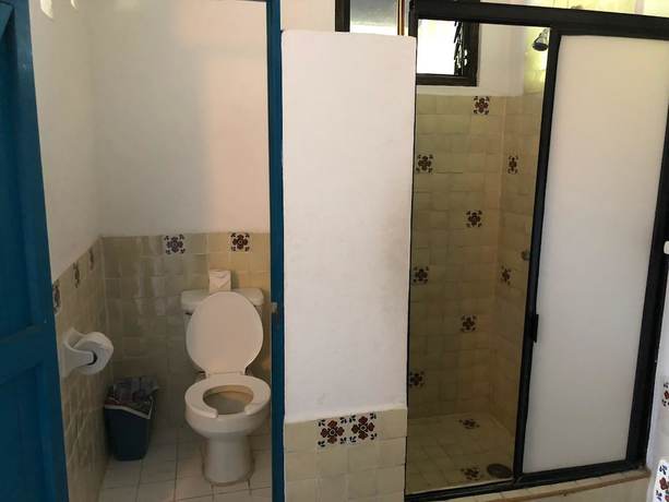 Imagen de la habitación del Hotel Arcoiris, Puerto Escondido. Foto 10