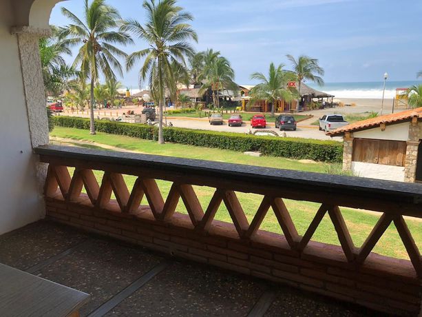 Imagen de la habitación del Hotel Arcoiris, Puerto Escondido. Foto 13