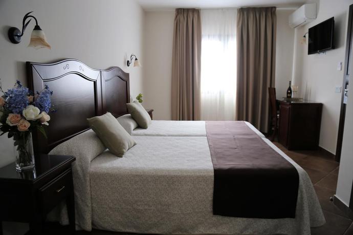 Imagen general del Hotel Arcos De Montemar. Foto 4