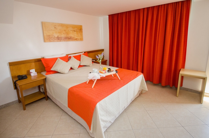 Imagen de la habitación del Hotel Arcos Rio Palace. Foto 7