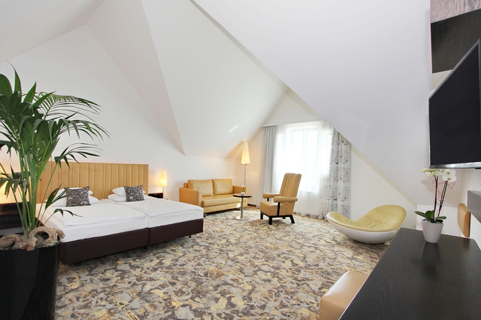 Imagen de la habitación del Hotel Arcotel Camino. Foto 7