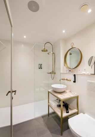 Imagen de la habitación del Hotel Arcotel Castellani Salzburg. Foto 10