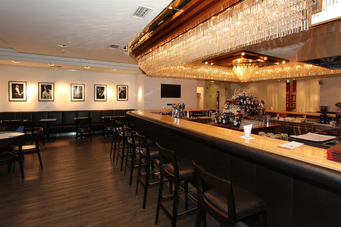 Imagen del bar/restaurante del Hotel Arcotel Nike. Foto 5