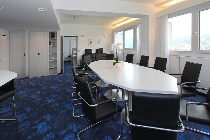 Imagen de los interiores del Hotel Arcotel Nike. Foto 11