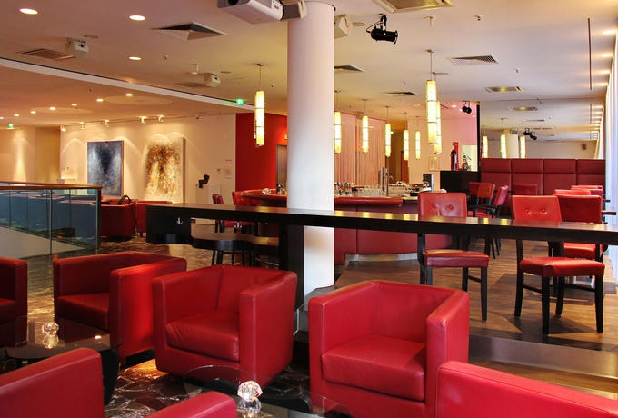 Imagen del bar/restaurante del Hotel Arcotel Rubin Hamburg. Foto 4