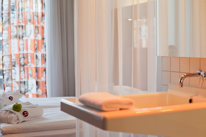 Imagen de la habitación del Hotel Arcotel Velvet Berlin. Foto 10