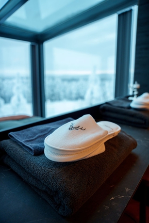 Imagen de la habitación del Hotel Arctic Lumo Resort. Foto 9