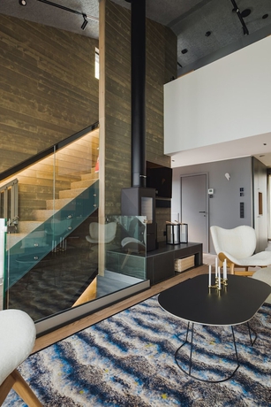 Imagen de los interiores del Hotel Arctic Nook. Foto 16