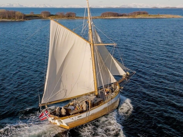 Imagen general del Hotel Arctic Ocean Lodge. Foto 8