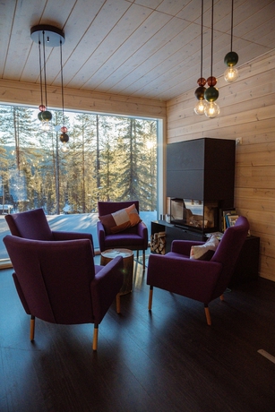 Imagen de los interiores del Hotel Arctic Skylight Lodge. Foto 7