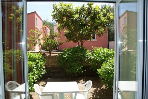 Imagen de la habitación del Hotel Arcu Di Sole. Foto 5