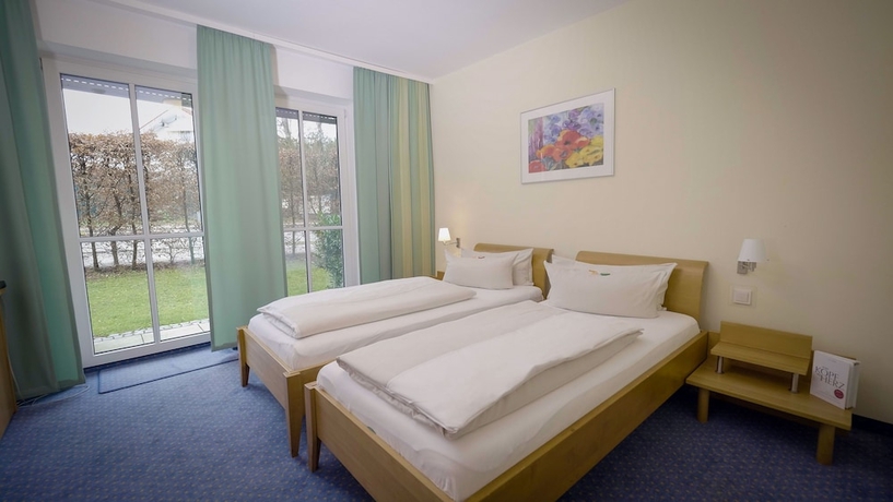 Imagen de la habitación del Hotel Arcus Garni. Foto 10