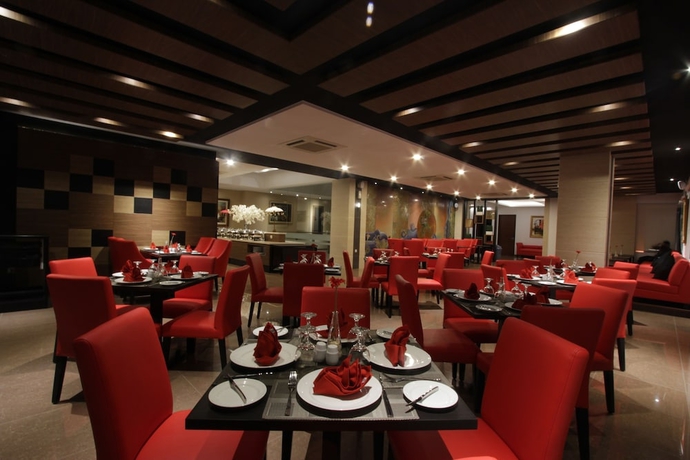 Imagen del bar/restaurante del Hotel Ardan. Foto 5