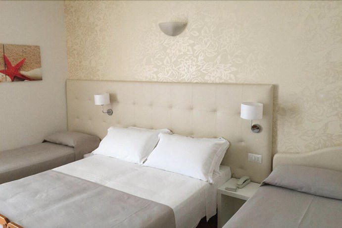Imagen de la habitación del Hotel Ardea. Foto 6
