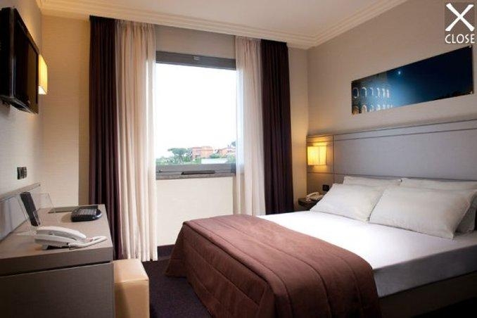 Imagen de la habitación del Hotel Ardeatina Park. Foto 5