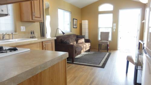 Imagen de la habitación del Hotel Arden Acres Executive Suites and Cottages. Foto 2