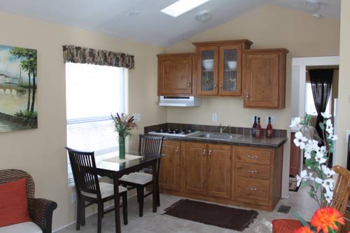 Imagen de la habitación del Hotel Arden Acres Executive Suites and Cottages. Foto 4
