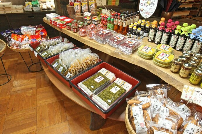 Imagen del bar/restaurante del Hotel Arden Aso. Foto 21