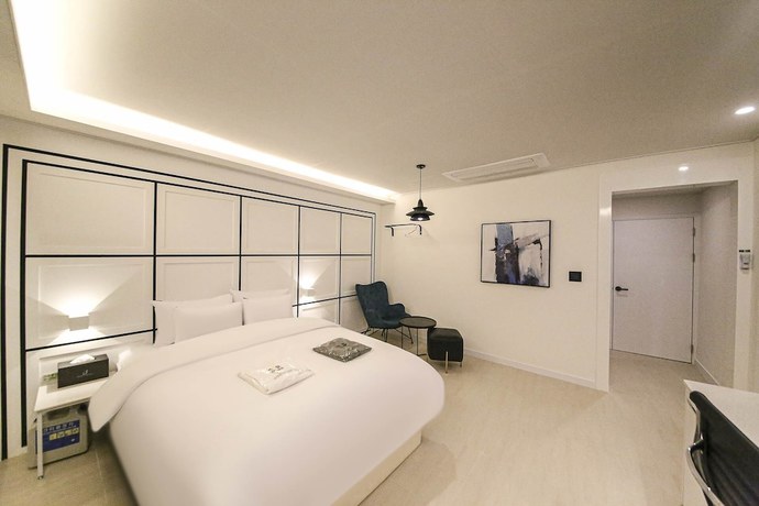 Imagen de la habitación del Hotel Arden. Foto 4