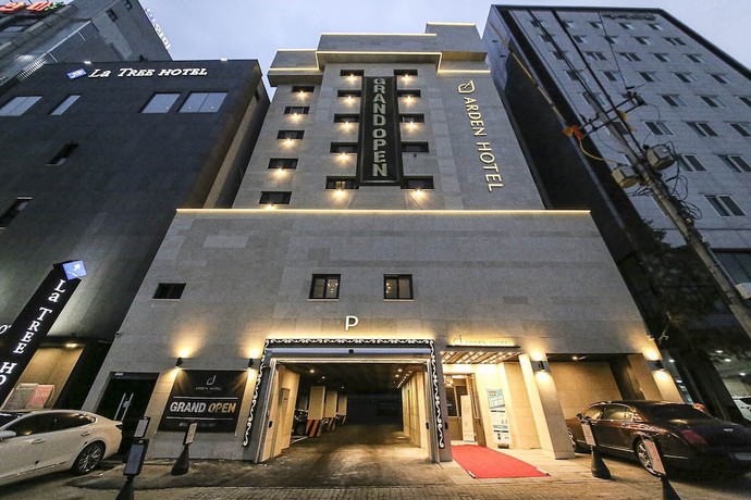 Imagen general del Hotel Arden. Foto 1