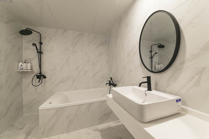 Imagen de la habitación del Hotel Arden. Foto 7