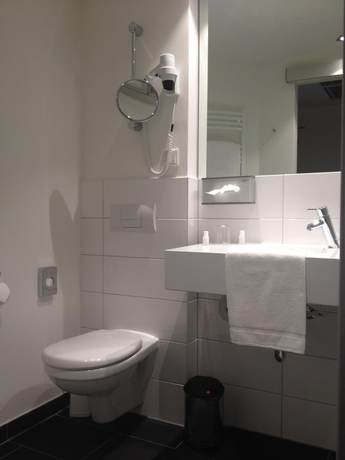 Imagen de la habitación del Hotel Ardey. Foto 9