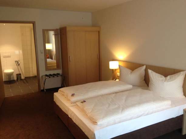 Imagen de la habitación del Hotel Ardey. Foto 13