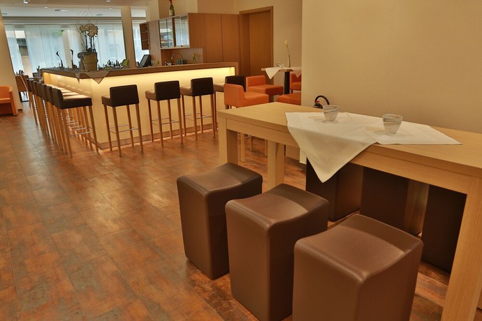 Imagen del bar/restaurante del Hotel Ardey. Foto 4